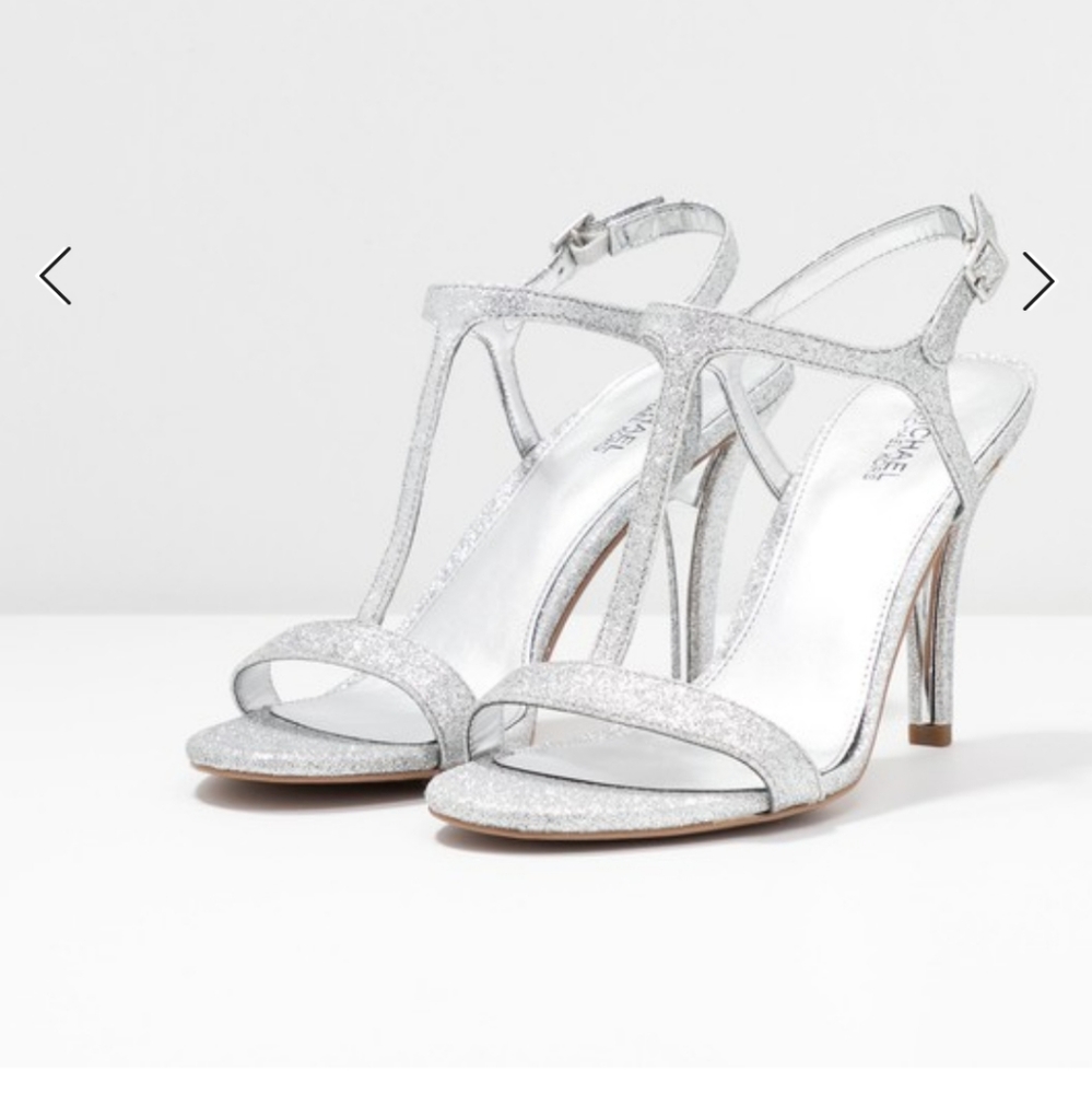 NWOB Michael Kors T Strap Sandal Silver Glitter - Picture 3 of 11